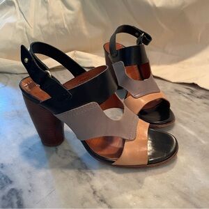 Chie Mihara Women's Black, Tan and Grey Heeled Sandals